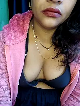 Snapshot of Sexyranibhabhi chatting on 3, 1, 2025 Sexyranibhabhi online show from 3, 1, 2025