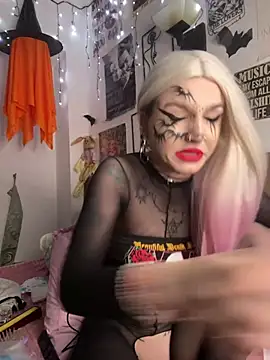 MoonAgnes online show from 8, 5, 2026