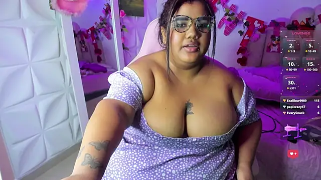 NaomiAsha online show from 19, 2, 2025