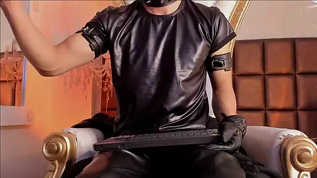 AndyPalmer  online show from 26, 2, 2025