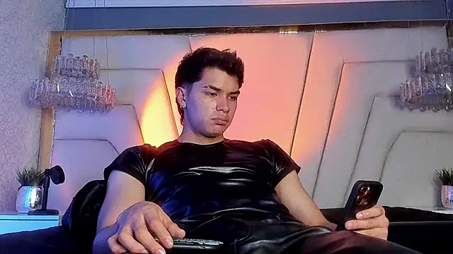 AndyPalmer  online show from 27, 2, 2025