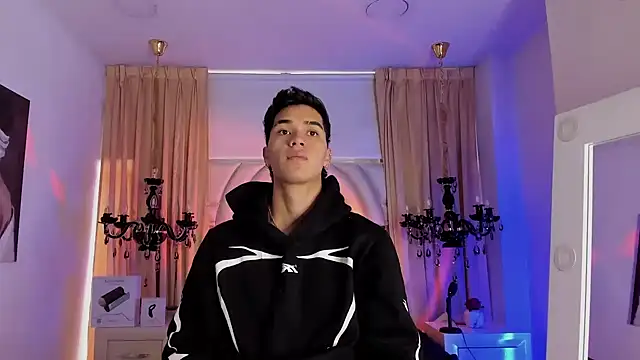 AndyPalmer  online show from 6, 3, 2025