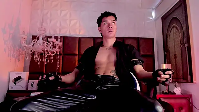 AndyPalmer  online show from 18, 3, 2025