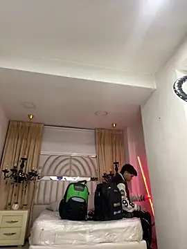 AndyPalmer  online show from 20, 3, 2025