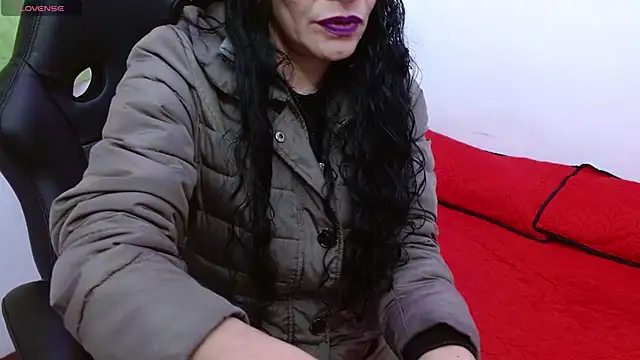 Snapshot of AlexandraJones_ chatting on 20, 10, 2025 AlexandraJones  online show from 20, 10, 2025
