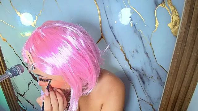 Snapshot of Lizz_Tender chatting on 2, 10, 2025 Lizz Tender online show from 2, 10, 2025