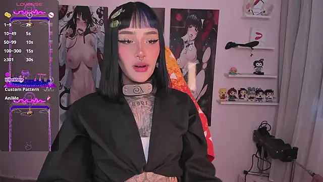 Snapshot of Sweet-bunny1 chatting on 13, 9, 2025 Sweet-bunny1 online show from 13, 9, 2025