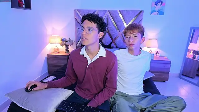 nickolas moon online show from 7, 11, 2025