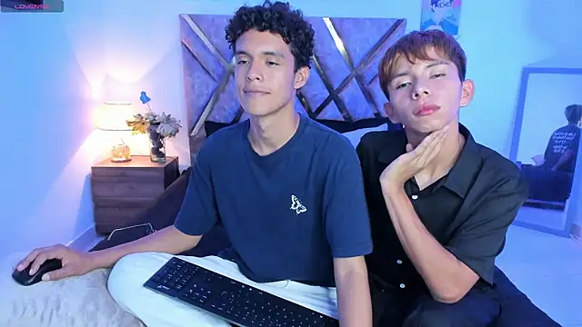 nickolas moon online show from 13, 11, 2025