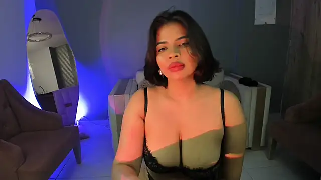 DitaVonTeese online show from 19, 3, 2025