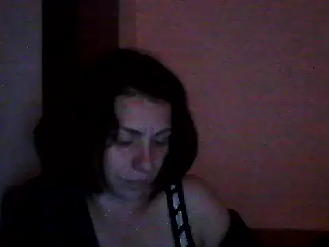 SweetAdela92 online show from 28, 10, 2025