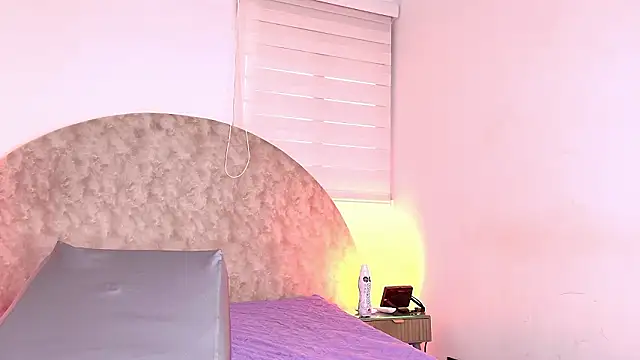 anisha x online show from 4, 2, 2026