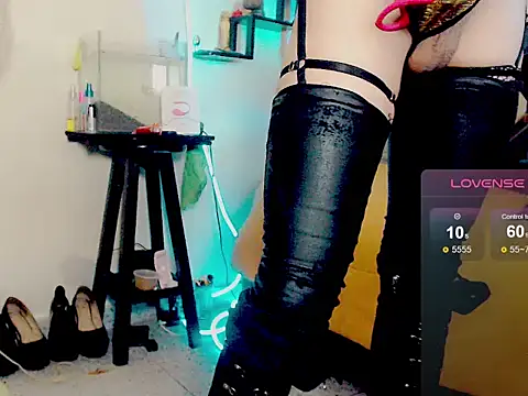 Snapshot of kimkardasha98 chatting on 2, 6, 2026 kimkardasha98 online show from 2, 6, 2026