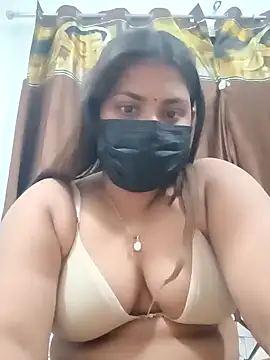 Hotmilfxox online show from 20, 1, 2025