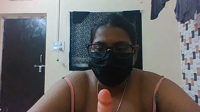 Snapshot of Hotmilfxox chatting on 20, 6, 2026 Hotmilfxox online show from 20, 6, 2026