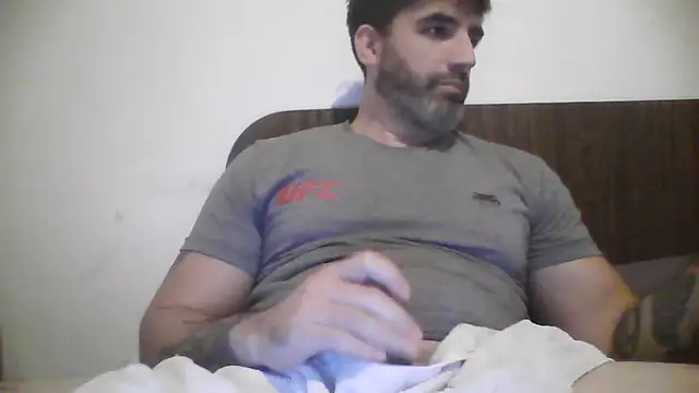 Snapshot of ozzypsico13 chatting on 20, 5, 2026 ozzypsico13 online show from 20, 5, 2026