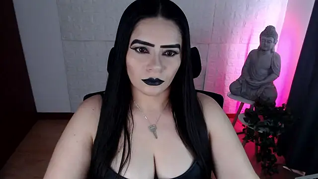 GODDESS EVANS online show from 18, 9, 2025