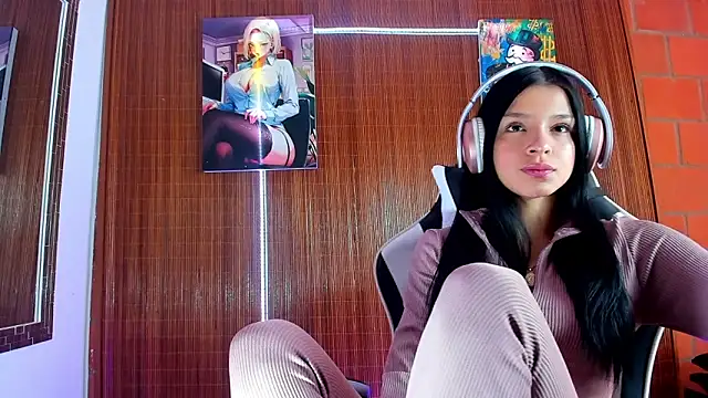 Snapshot of Zoee_babygirl chatting on 17, 2, 2026 Zoee babygirl online show from 17, 2, 2026