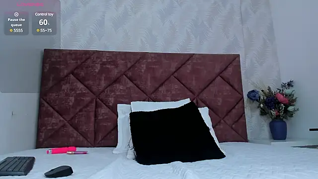  karla Brunette  online show from 14, 12, 2024