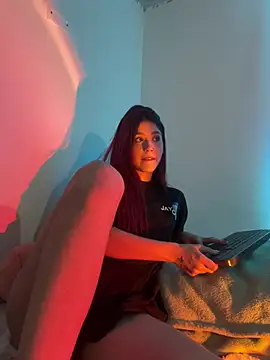 AnnyCherry  online show from 4, 2, 2025