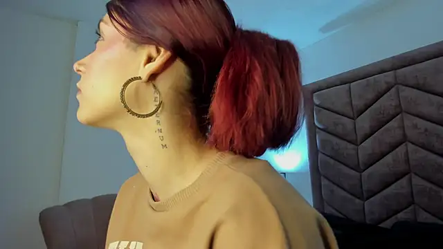 AnnyCherry  online show from 10, 3, 2025