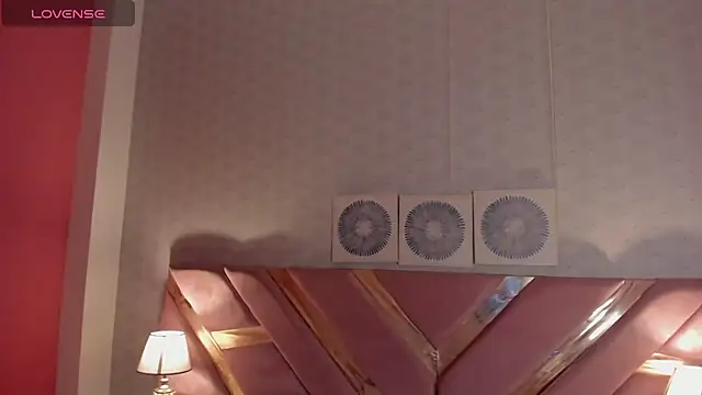 Snapshot of Ari_sunshine_ chatting on 4, 1, 2025 Ari sunshine online show from 4, 1, 2025