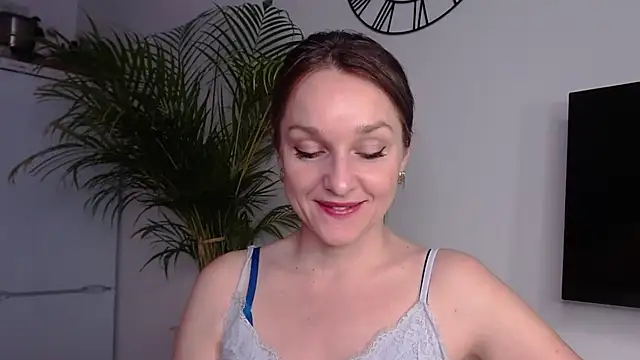 AliciaDesire online show from 7, 2, 2025