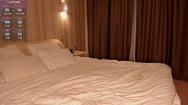 IsabellaTorrance online show from 24, 1, 2025