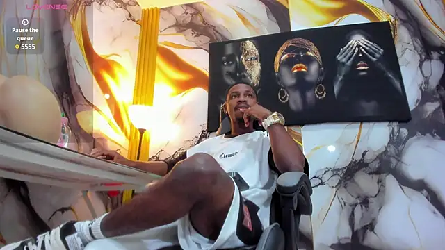 Snapshot of Thomas_shelbys chatting on 17, 10, 2025 Thomas shelbys online show from 17, 10, 2025