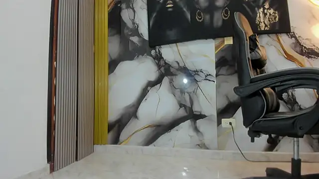 Snapshot of Thomas_shelbys chatting on 9, 11, 2025 Thomas shelbys online show from 9, 11, 2025