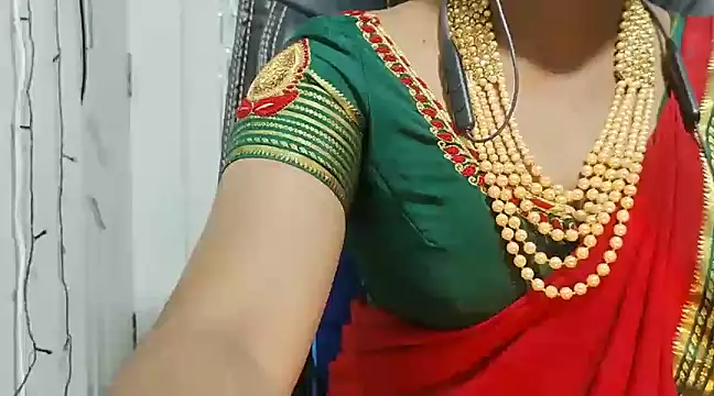 Anjali cute-Pondati online show from 2, 2, 2025