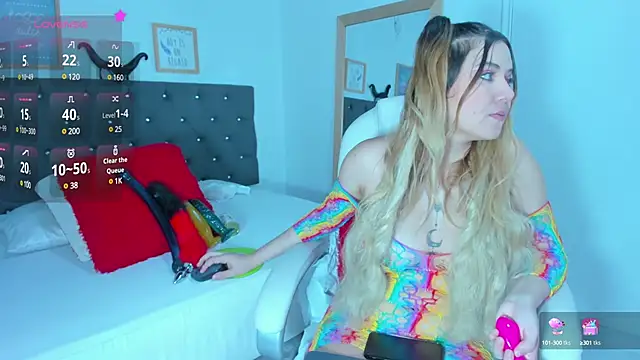 Snapshot of Camila_Nolimit chatting on 7, 12, 2024 Camila Nolimit online show from 7, 12, 2024
