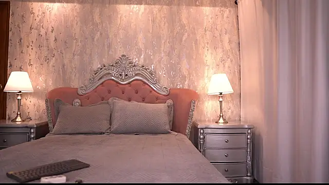 AngelineConnor online show from 17, 9, 2025