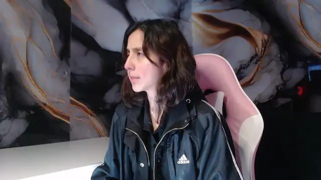 ling ling24 online show from 15, 10, 2025