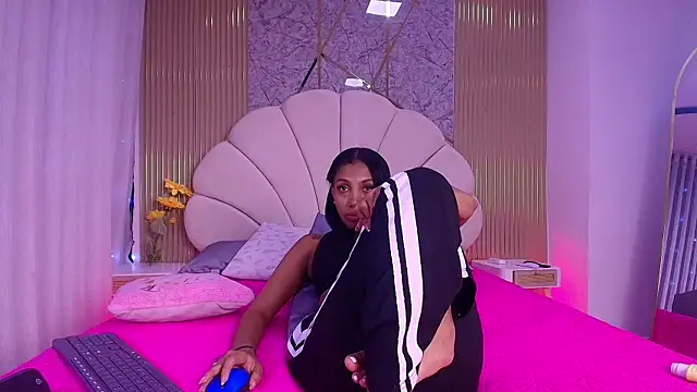 nata luna online show from 14, 5, 2026