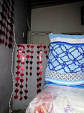 Snapshot of DIORA_Latina chatting on 18, 2, 2026 DIORA Latina online show from 18, 2, 2026