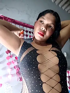 Snapshot of DIORA_Latina chatting on 7, 4, 2026 DIORA Latina online show from 7, 4, 2026