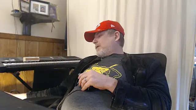 BrisonChase online show from 24, 2, 2025