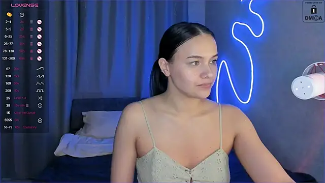  Sweetie  online show from 25, 1, 2025