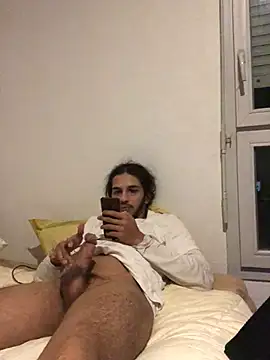 Snapshot of assforall0 chatting on 12, 1, 2025 assforall0 online show from 12, 1, 2025