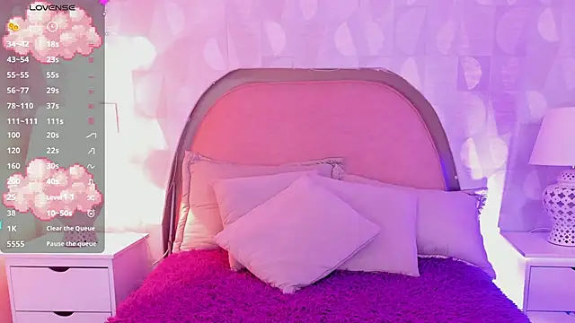 Snapshot of angeline_teen chatting on 27, 5, 2026 angeline teen online show from 27, 5, 2026