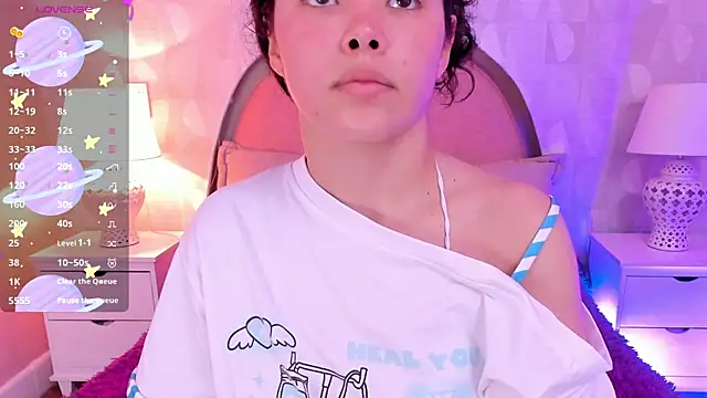 Snapshot of angeline_teen chatting on 2, 6, 2026 angeline teen online show from 2, 6, 2026