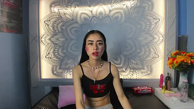 Snapshot of AnnySweett_ chatting on 12, 9, 2025 AnnySweett online show from 12, 9, 2025