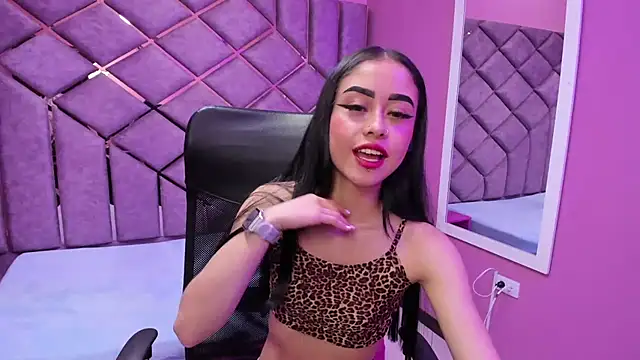 Snapshot of AnnySweett_ chatting on 14, 10, 2025 AnnySweett online show from 14, 10, 2025