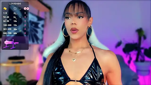 Snapshot of _Miss_Anna_ chatting on 9, 3, 2025  Miss Anna  online show from 9, 3, 2025