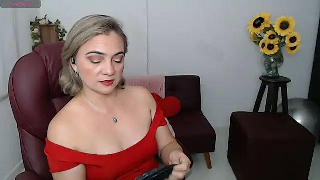 Snapshot of Ghada_milf chatting on 8, 5, 2026 Ghada milf online show from 8, 5, 2026