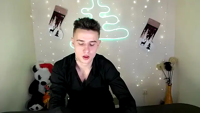Snapshot of Mike_severi2 chatting on 19, 12, 2024 Mike severi2 online show from 19, 12, 2024