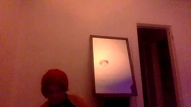 Snapshot of lexxxisexi chatting on 24, 9, 2025 lexxxisexi online show from 24, 9, 2025