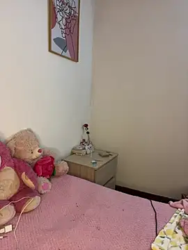 Snapshot of HallieLemon1 chatting on 19, 1, 2025 HallieLemon1 online show from 19, 1, 2025