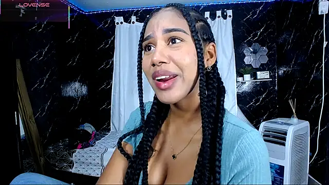 Hillary queen online show from 13, 10, 2025